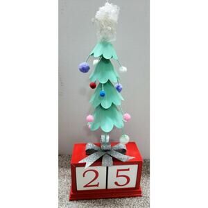 New Allen & Roth Wooden Tabletop Christmas Tree Coundown 15"